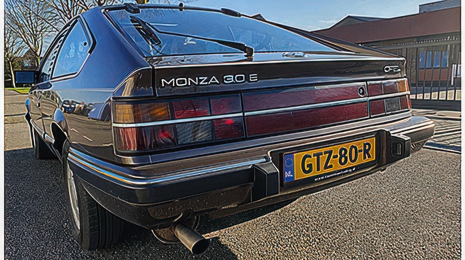 Opel Monza 3.0 E