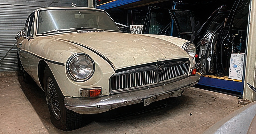 MGB GT