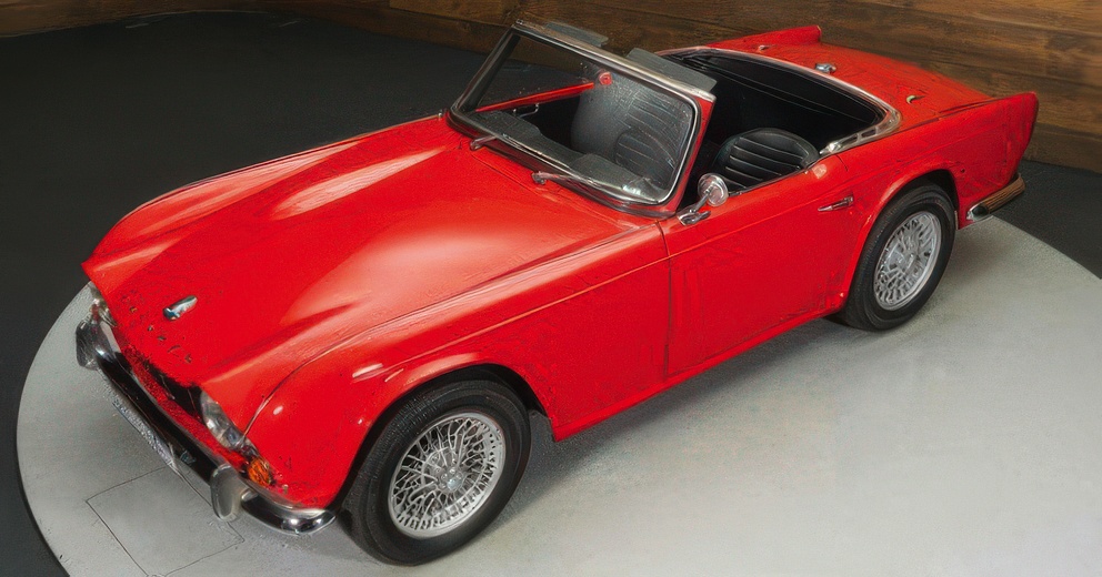 Triumph TR4
