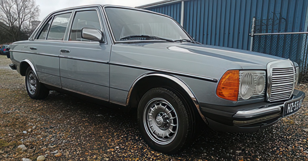 Mercedes 200. w123