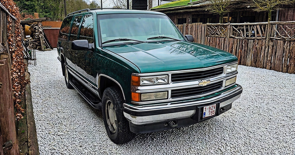 Chevrolet Suburban 5.7