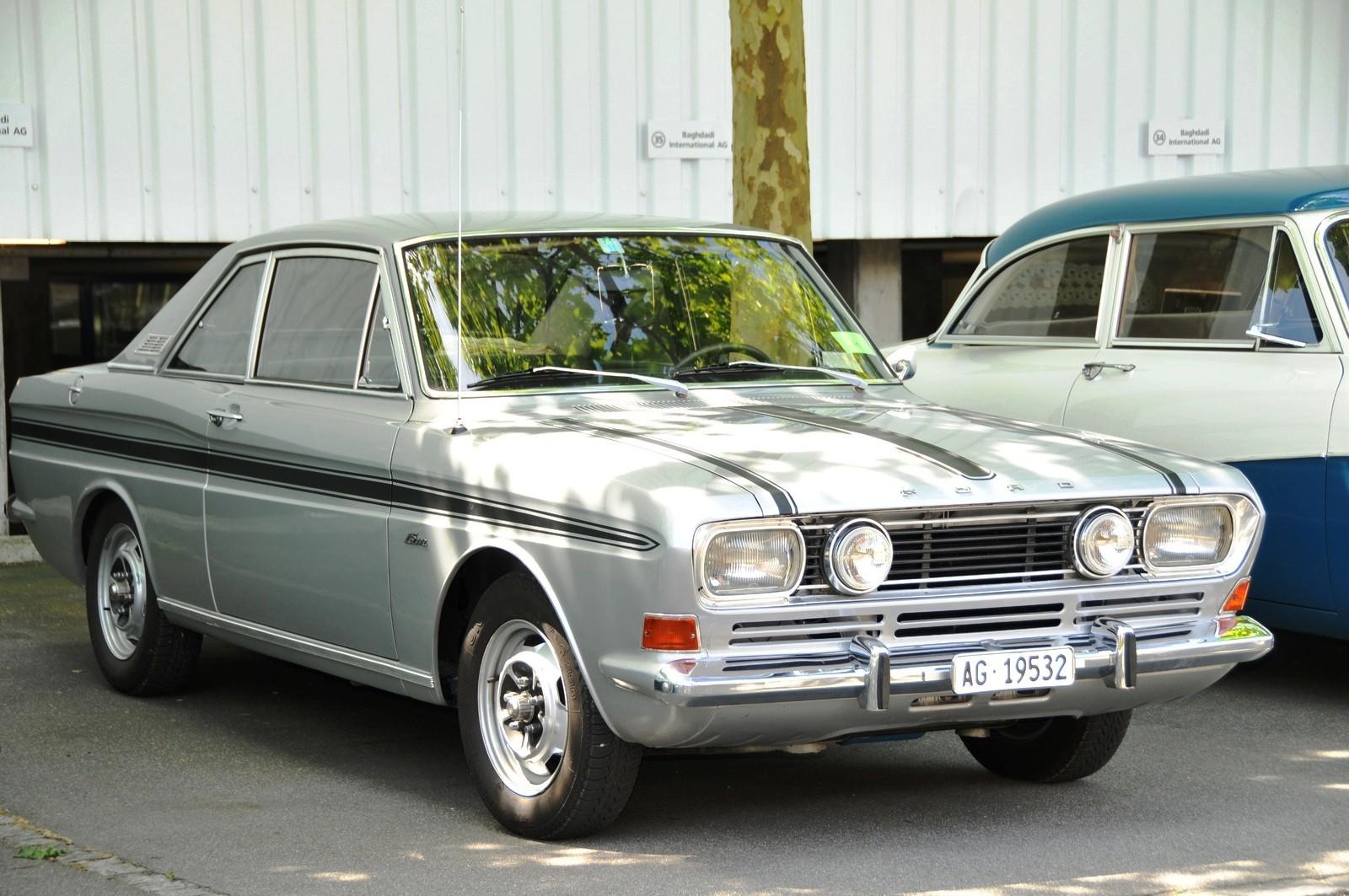 Ford Taunus 15M RS Auto Motor Klassiek Tijdschrift Over Oldtimers