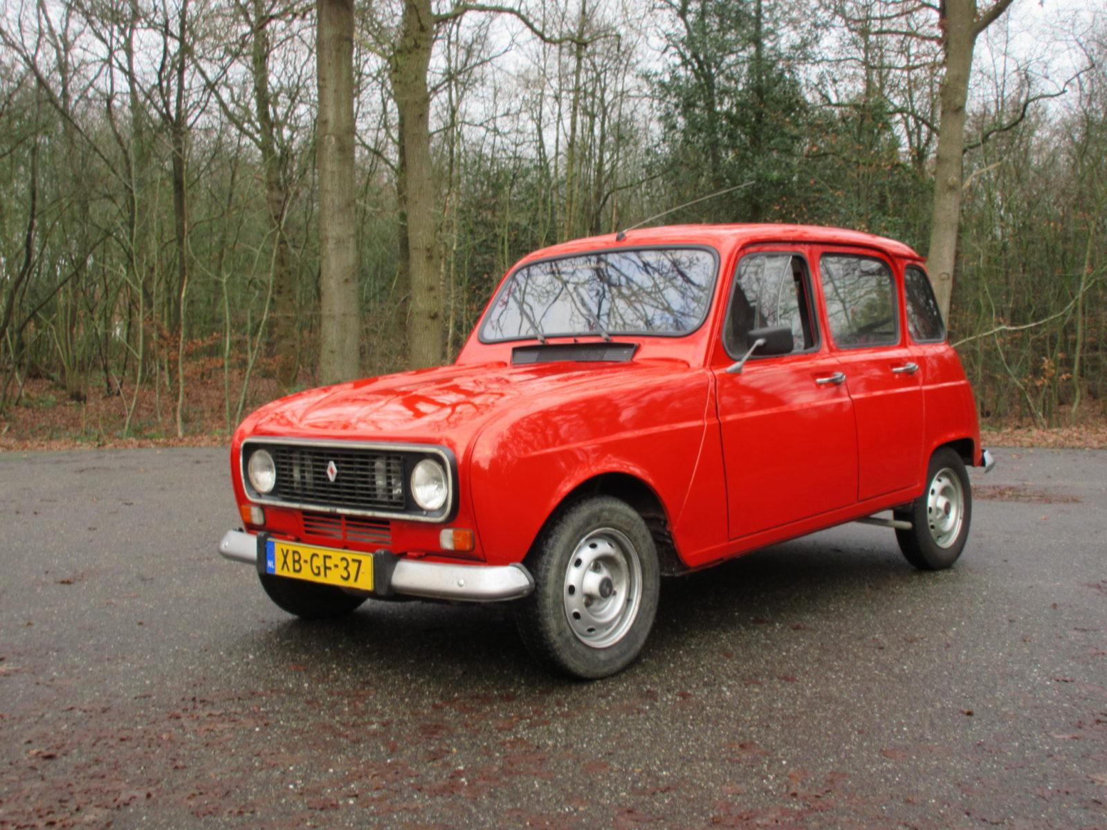 RENAULT 4 RESTOMOD REVIEW  A Daily Driveable Classic? 
