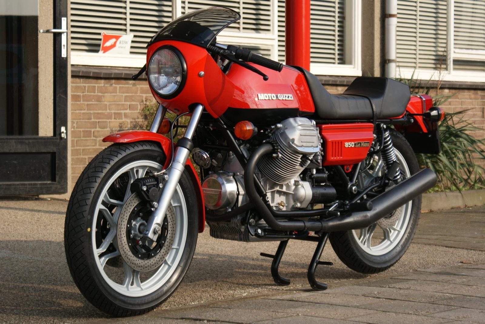 Moto Guzzi Technocustom