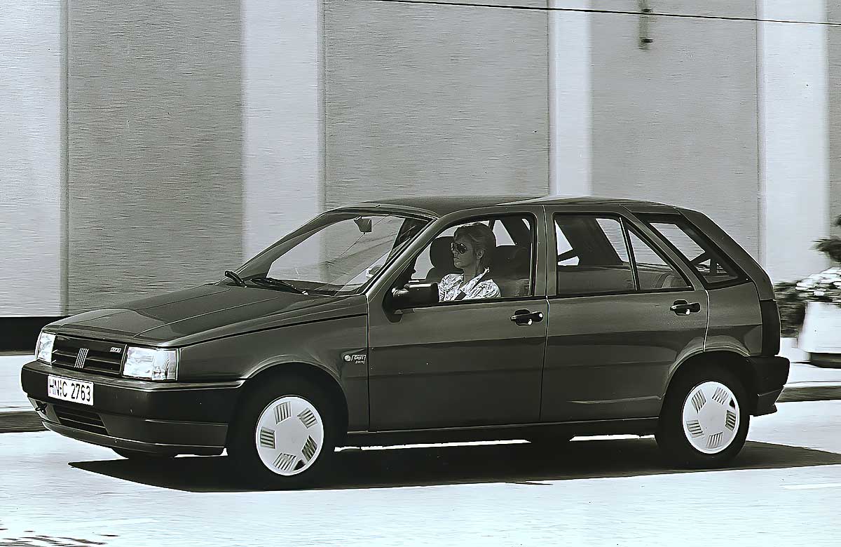 L'AUTO-JOURNAL du 05/1988; Nouvelles R25/ Fiat Tipo/ Corsa TD/ 205 XRD 