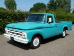 Amerikaanse pickups - Ford F100 pickup voorkant