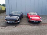 MG MGB Roadster (1964) en Triumph Spitfire IV (1977)
