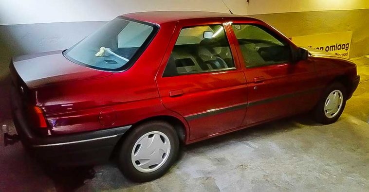 Ford Orion 1,4 CL (1993)