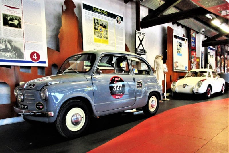 Een heel vroege Fiat 600 en de daarvan afgeleide 750 GT van Zagato