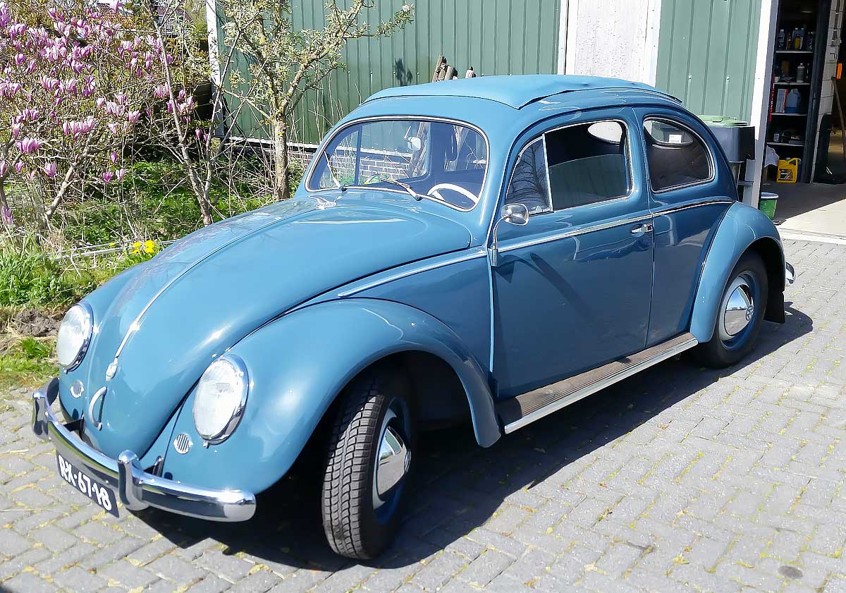 Volkswagen Kever uit 1952 van Tjeerd.  Gründlich, Ausprobiert, Preiswert.