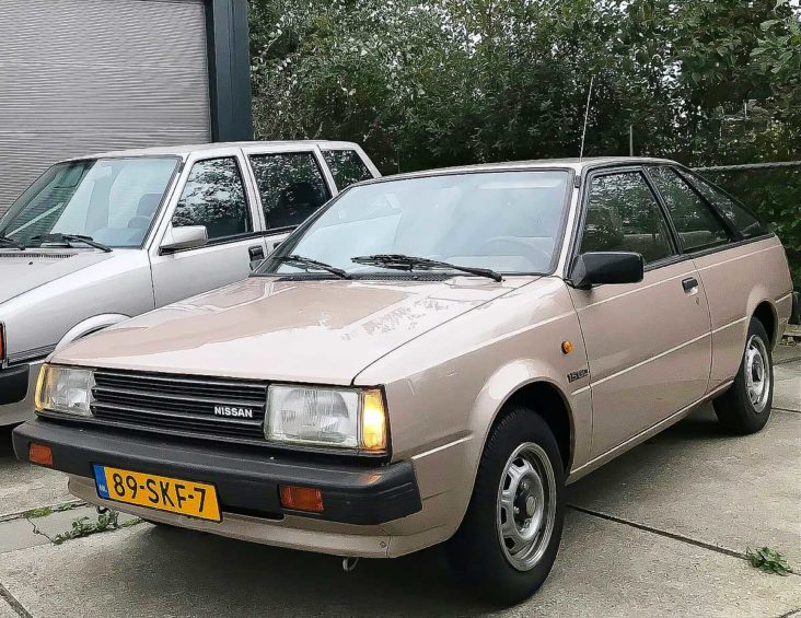 Nissan Sunny 1,5 Coupé (1983) van Branko. Typisch jaren 80-model.