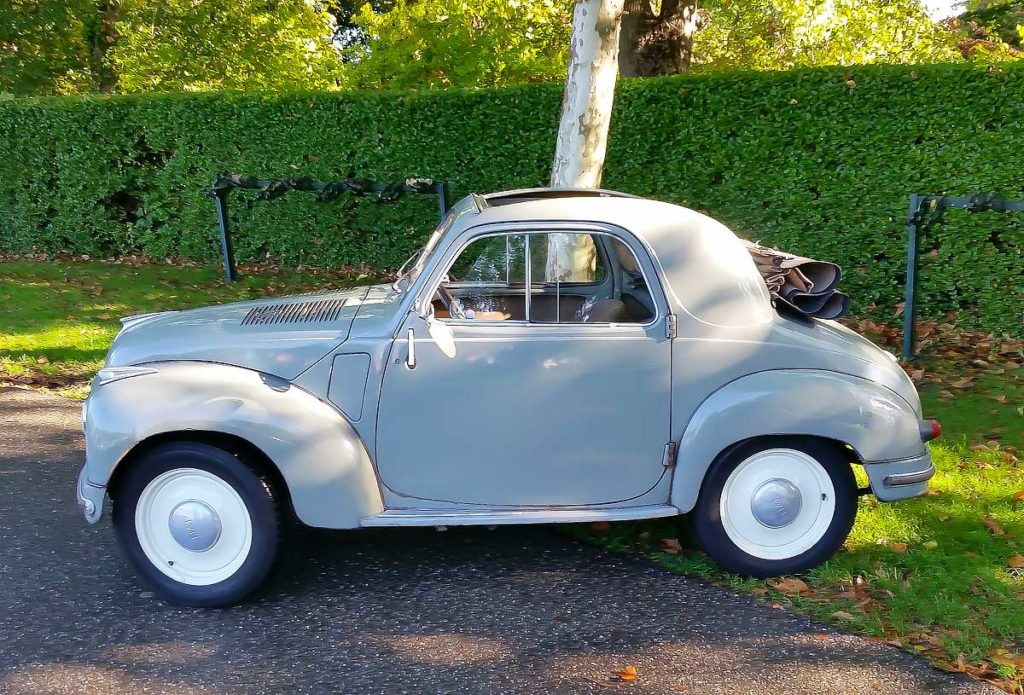 Fiat Topolino 500 C uit 1955. Het grijze muisje van Jan. 