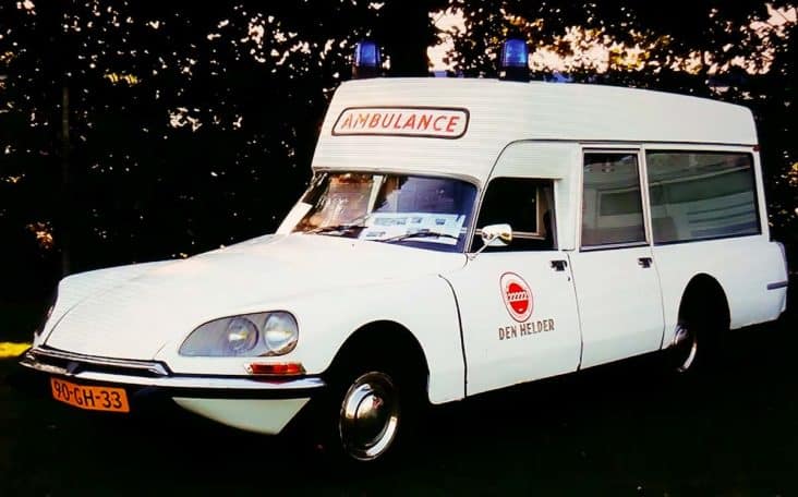 Citroën DS Ambulance: Parel van de automobielgeschiedenis voor Auke. 