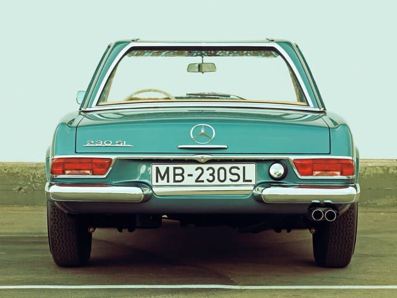 Mercedes-Benz Baureihe 113. De Pagode bestaat 60 jaar. Deel 1. Het concept en de 230 SL