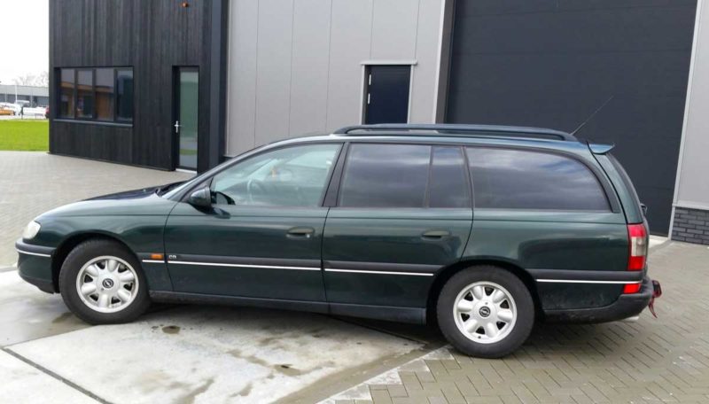 Opel Omega B Wagon 2,5 V6 Caravan von 1997. Sportlicher Auftritt für Sybolt.