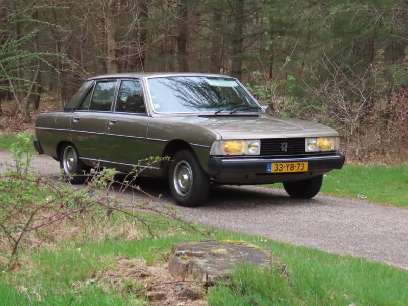 Hollands Glorie voorjaarsrit. Een ode aan 75 jaar Peugeot 203.