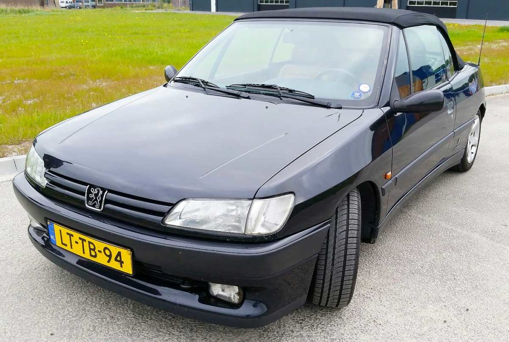 Peugeot 306 cabriolet uit 1995 – zomerplezier voor wibo