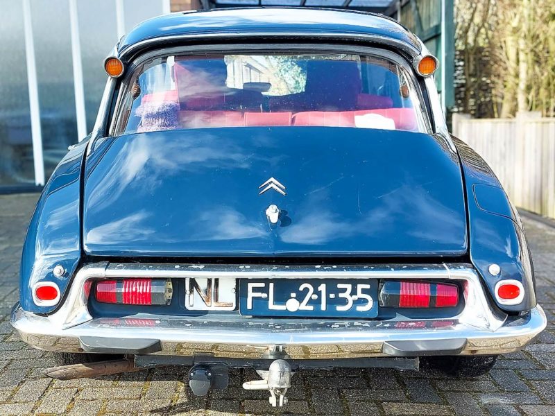 Citroën id 19 uit 1965: overrompelende schoonheid voor auke en martje