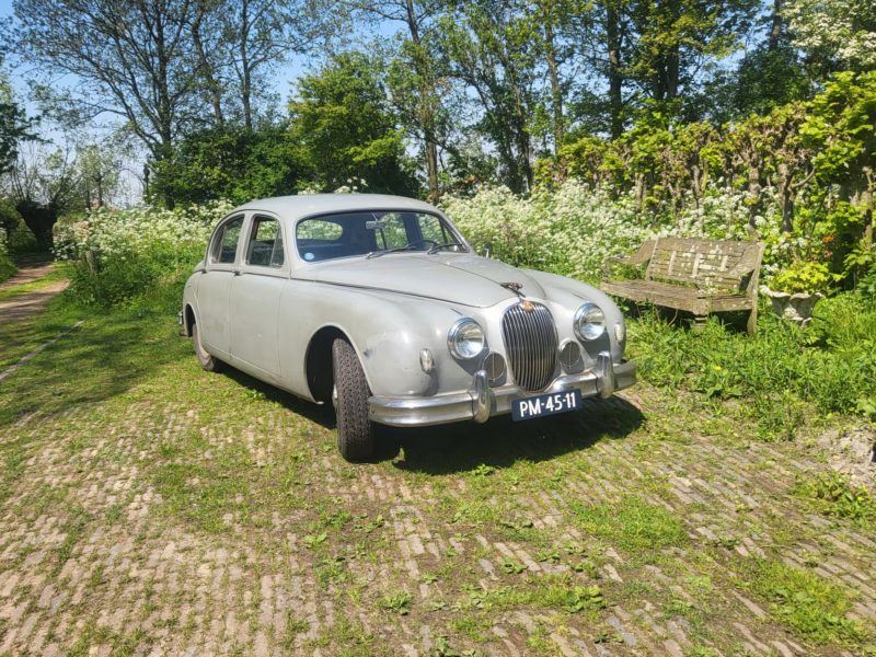 Jaguar mark 2 (2.4l) uit 1966: uitzonderlijk elegant en luxueus