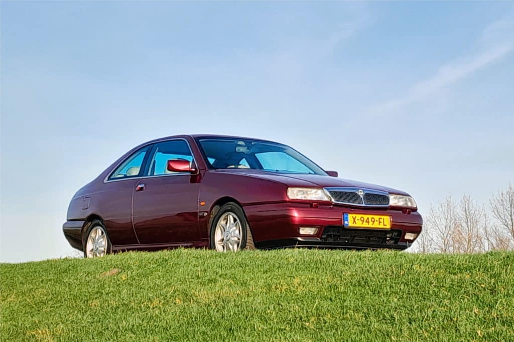 Lancia k coupé 2.4 20v. topkwaliteiten ervaren met een edele erfgenaam