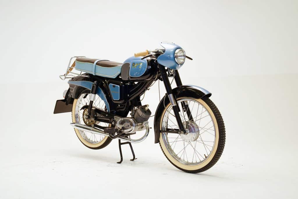Bremen classic motorshow. sonderschau met 50 cc goud