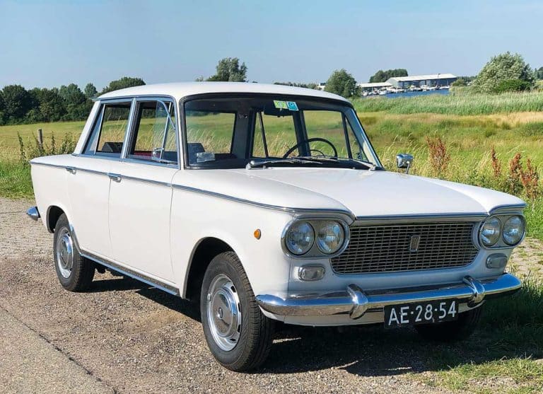 Fiat 1500 (1966) - hukum tarik-menarik.