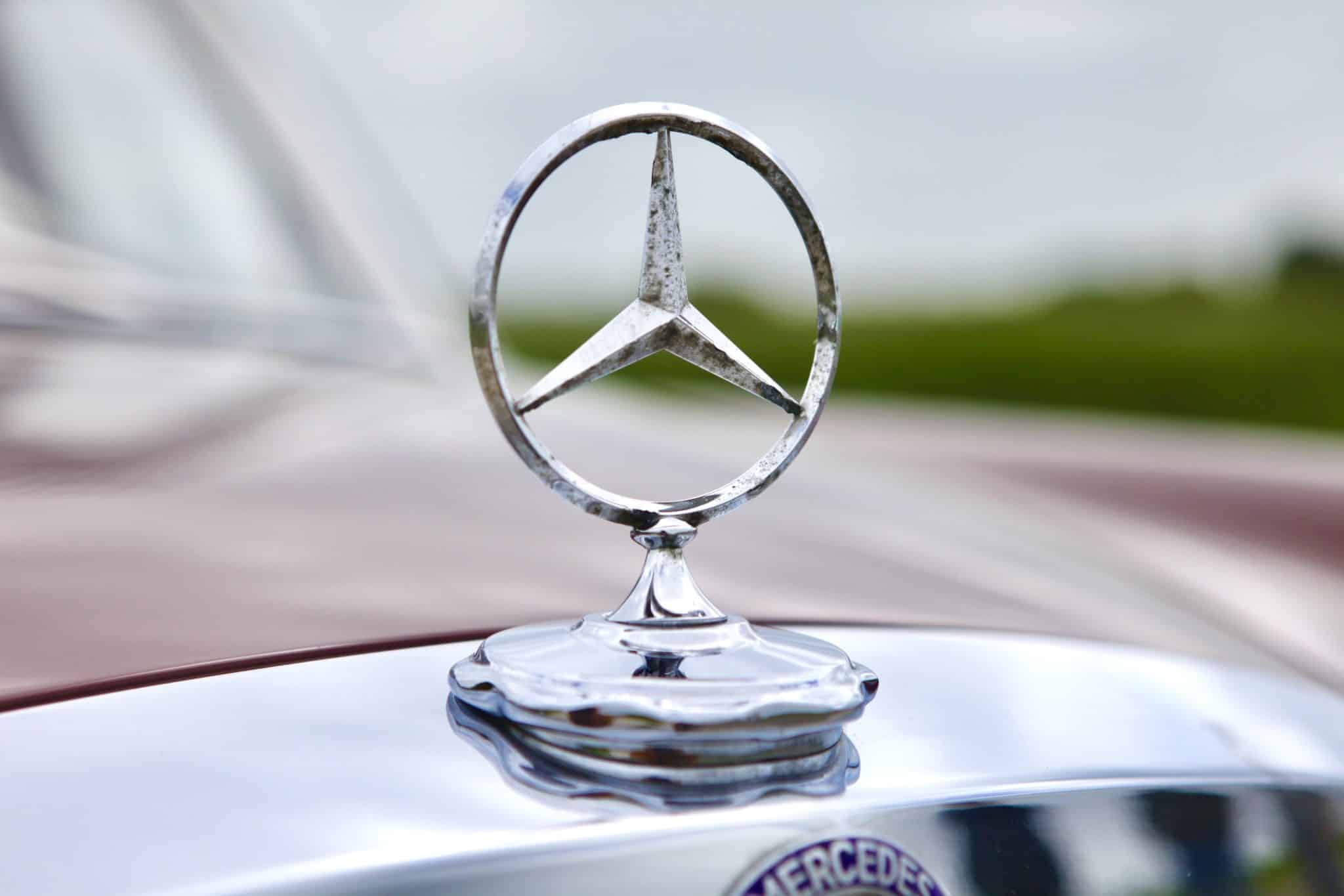 Mercedes-benz 250 se. alles komt samen