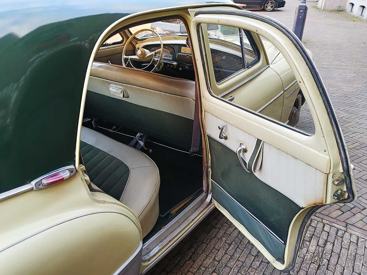 RENAULT Frégate “Grand Pavois” (1955) – de auto van grote allure voor Johan.