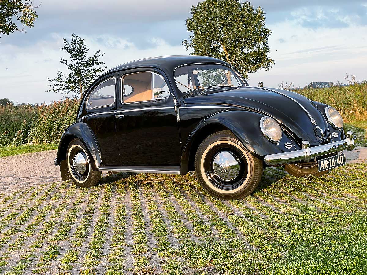 VWビートルオーバル1955：スウェーデン産ブラックビューティー – VW