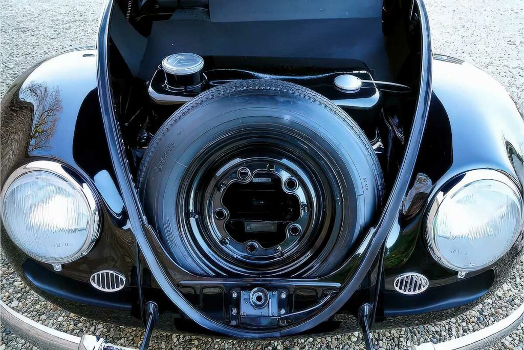 VW Kever Ovaal 1955: Black Beauty uit Zweden