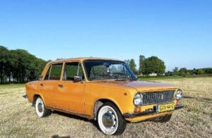 LADA 1200 S (1985) – “fun-car” voor Geart en Aram