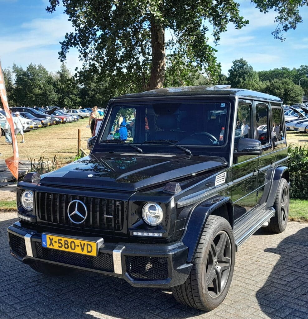 Star Cars and Coffee 2025. Sterren aan de blauwe hemel