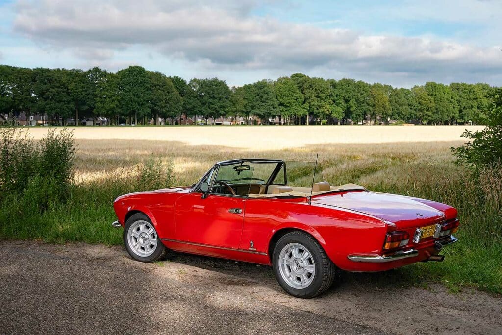 FIAT 124 Spider (1981) – Kwaliteit is de basis van vertrouwen voor Reinder en Lanny
