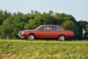 Iwan Vlaar en Patrick van Els hebben zich ontfermd over Datsun Laurel van eerste eigenaar – Denk aan Henk