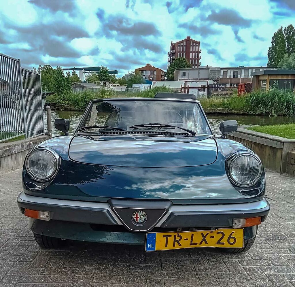 Alfa Romeo Spider Cabriolet (1989) Elegante Italiaan