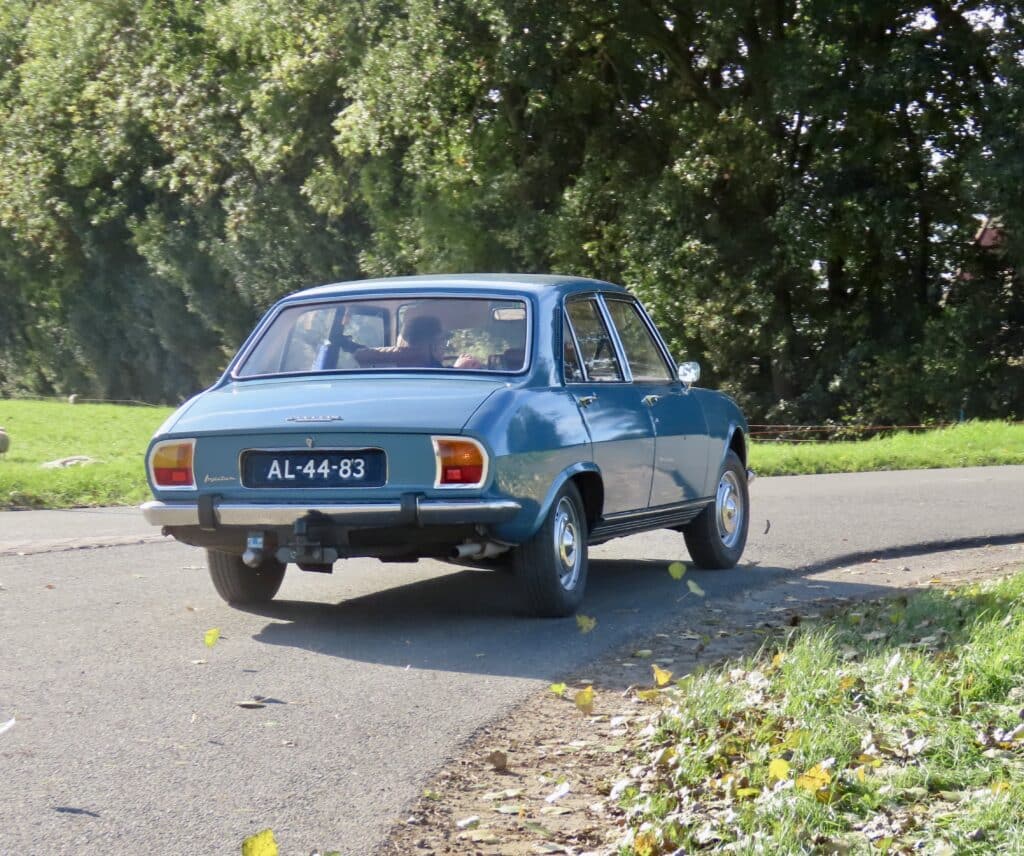 Peugeots in de polder. Een prachtige dag met de Association Peugeot Hollande