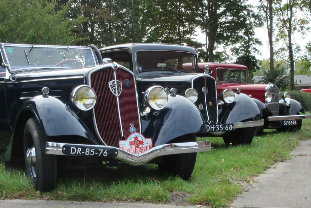 Peugeots in de polder. Een prachtige dag met de Association Peugeot Hollande