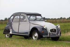 Citroën 2CV6 Charleston. Vanaf nieuw in eigendom. Een verhaal in AMK 12-2025