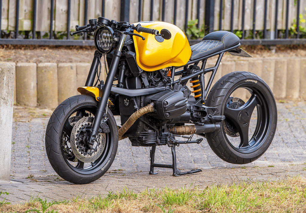 Sebuah (BMW) café racer. Apakah itu diperbolehkan?