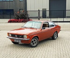 OPEL Kadett C Coupé (1979) Verbondenheid met vervlogen dagen voor Wiebe
