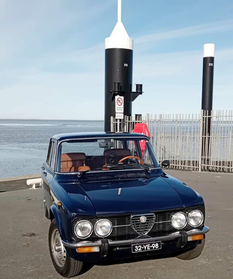Alfa Romeo Giulia Nuova Super 1300 (1975) Het Alfa-hart spreekt bij Sjoerd