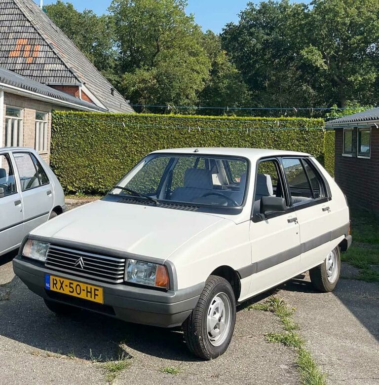 Citroën Visa 11 RE (1987) The gesture determines the value for Gerrit