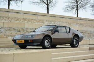 Meest praktische klassieker: Renault Alpine A310 volgens Mick Santifort