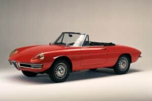 Zestig jaar Italiaanse Spiders. Deel twee: de Alfa Romeo 'Duetto'