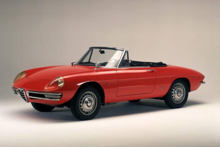 Zestig jaar Italiaanse Spiders. Deel twee: de Alfa Romeo 'Duetto'