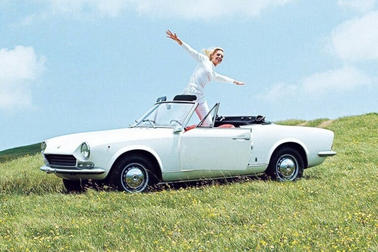 Zestig jaar Italiaanse Spiders. Deel 1: de 124 Sport Spider van Fiat