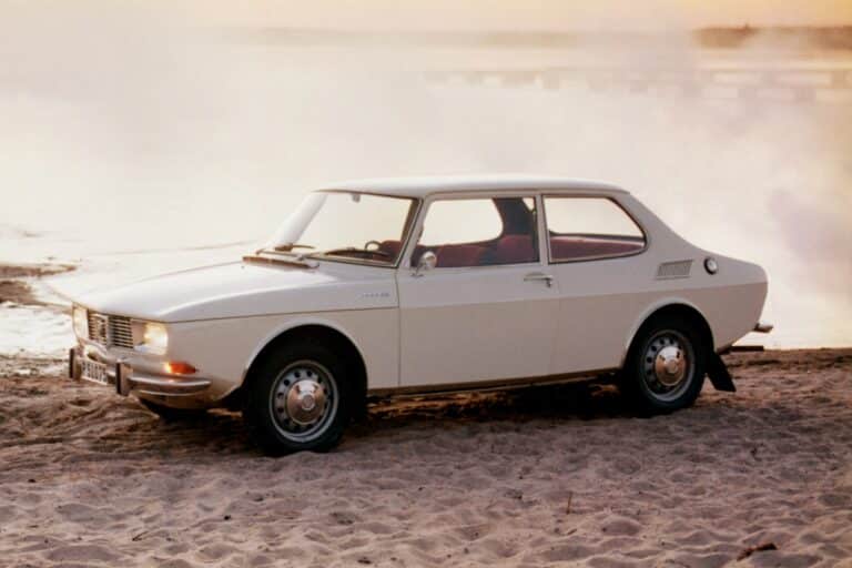 De Triumph Slant-Four motor.