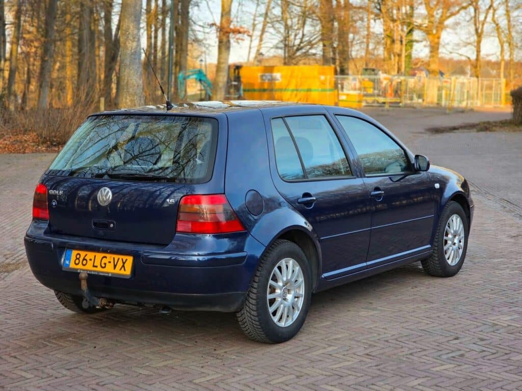 Volkswagen Golf IV 1.6. Oude liefde teruggekocht door Thomas.