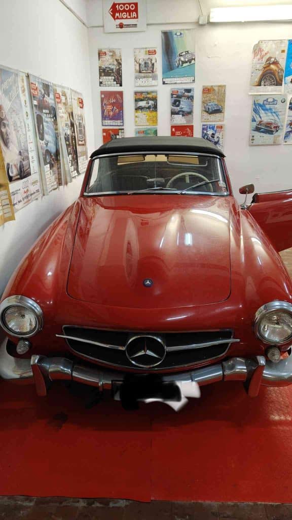 Gestolen Mercedes-Benz 190 SL uit Rome gezocht