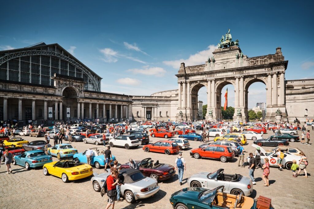 Cars & Coffee Youngtimers Edition bij Autoworld